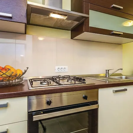 Apartament In Calvle With Wifi