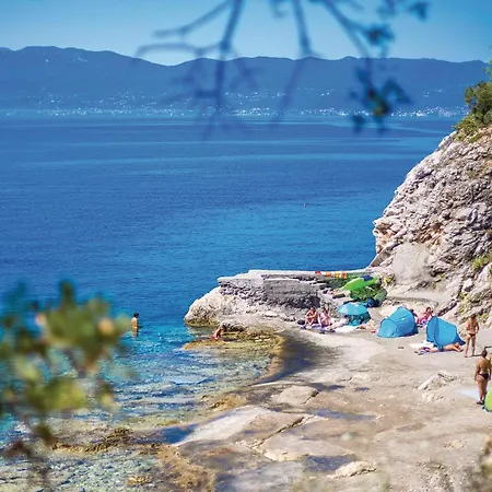 Apartament In Calvle With Wifi